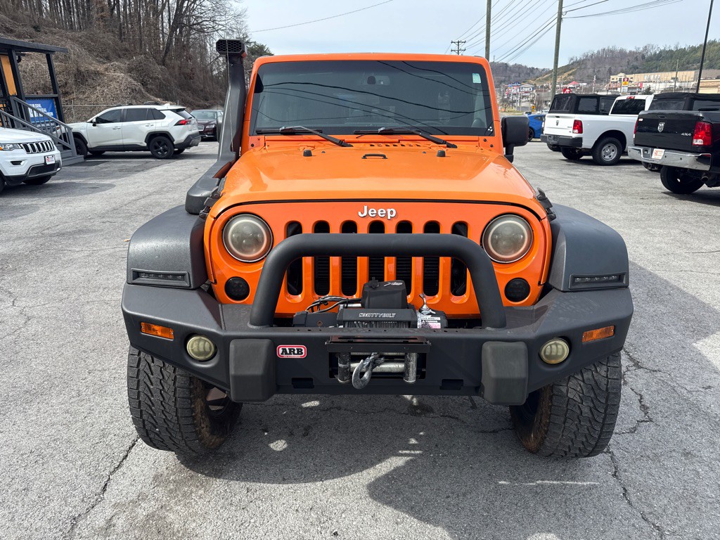 2013 Jeep Wrangler Unlimited Image 2