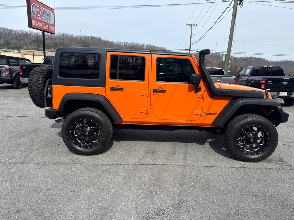 2013 Jeep Wrangler Unlimited Image 8