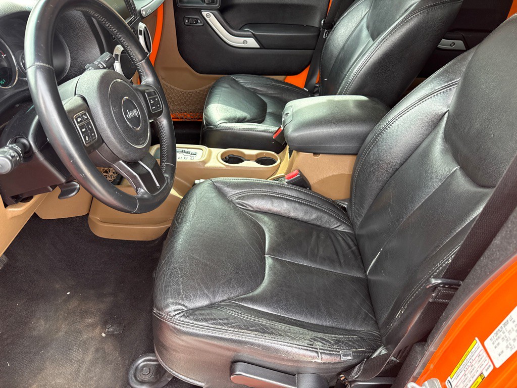 2013 Jeep Wrangler Unlimited Image 12