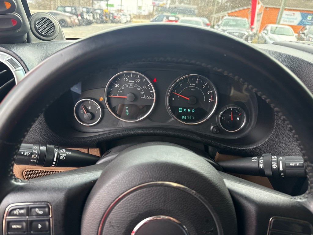 2013 Jeep Wrangler Unlimited Image 15