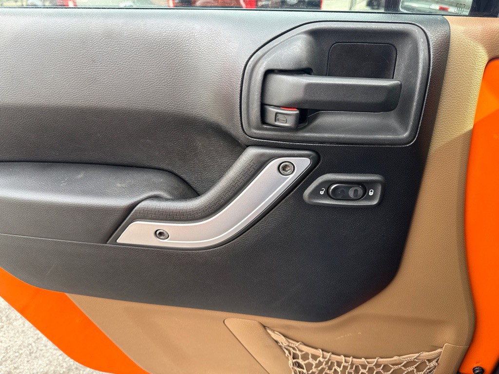 2013 Jeep Wrangler Unlimited Image 22