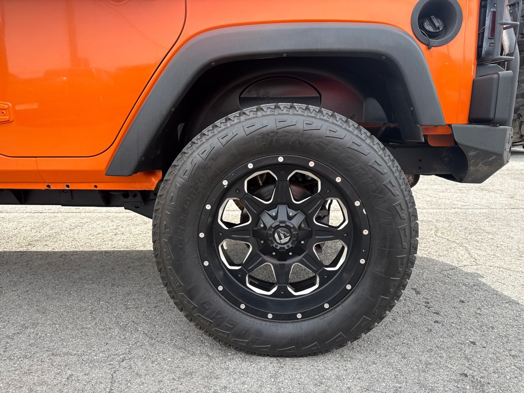 2013 Jeep Wrangler Unlimited Image 24