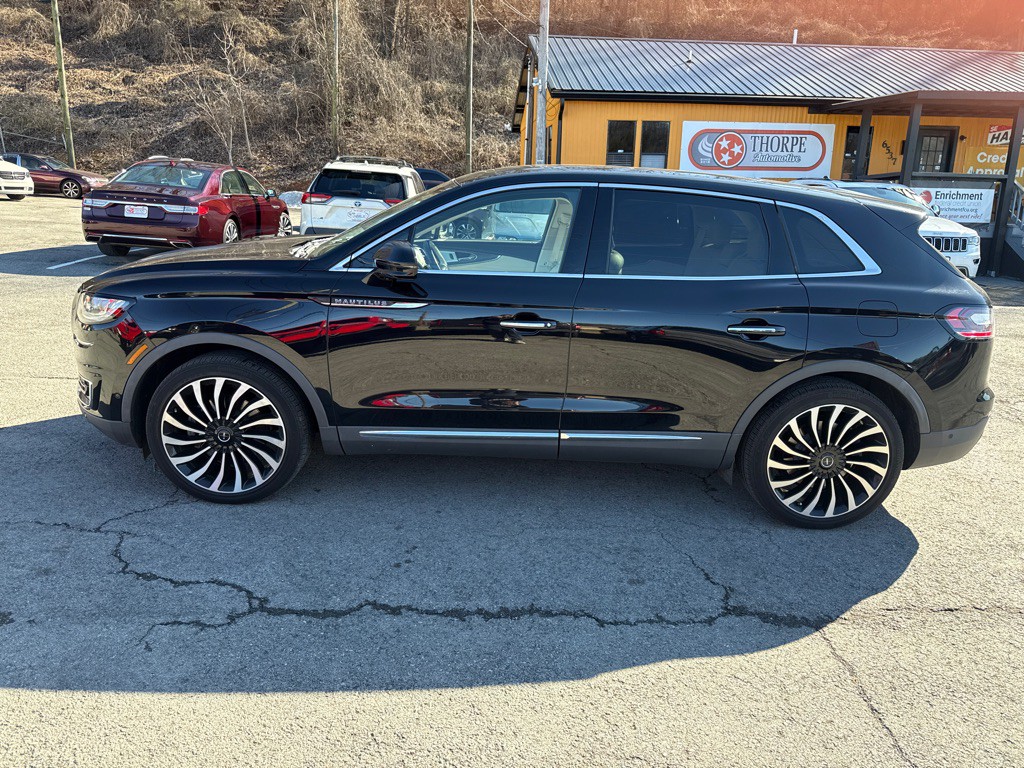 2020 Lincoln Nautilus Image 4