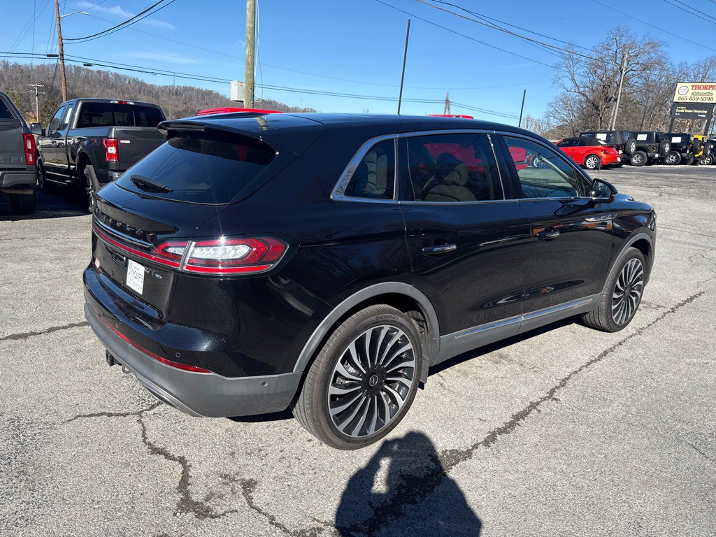 2020 Lincoln Nautilus Image 7