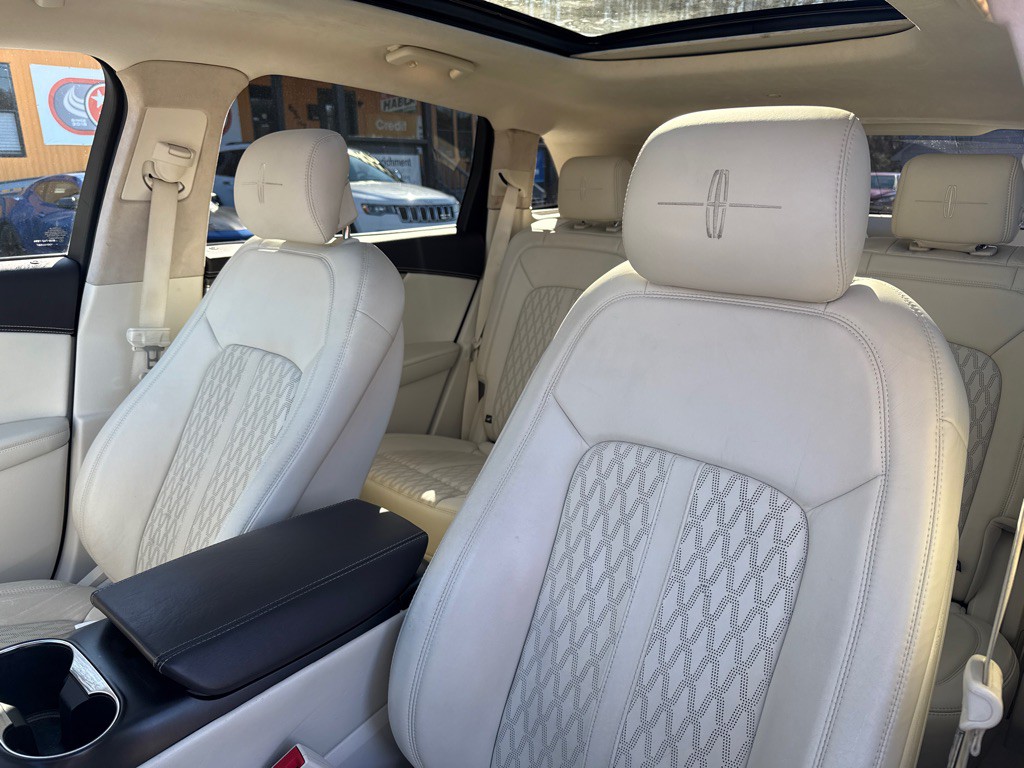 2020 Lincoln Nautilus Image 11