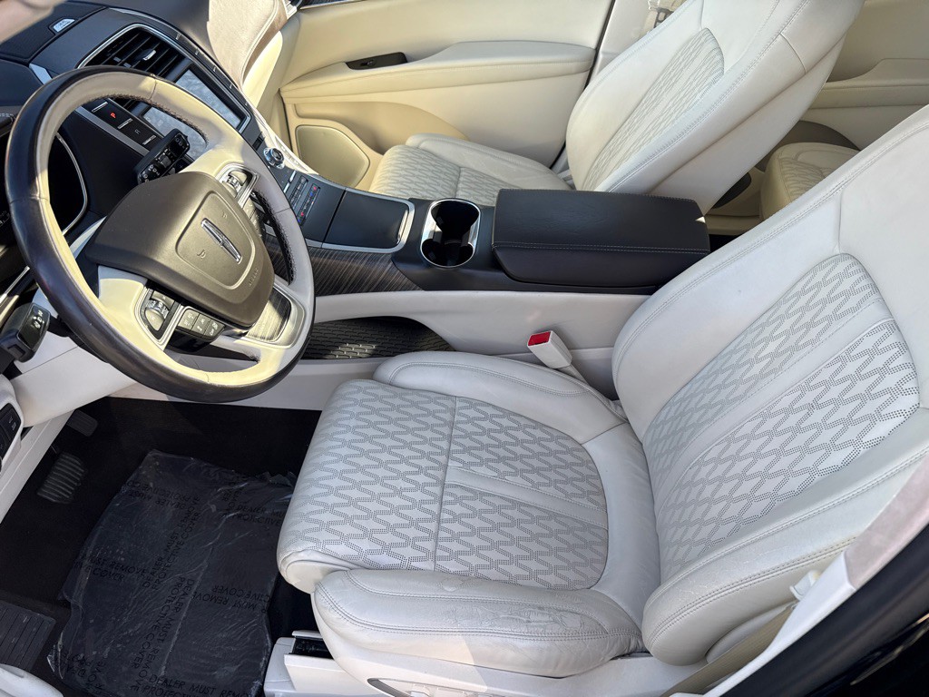 2020 Lincoln Nautilus Image 12