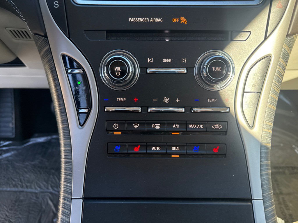 2020 Lincoln Nautilus Image 16