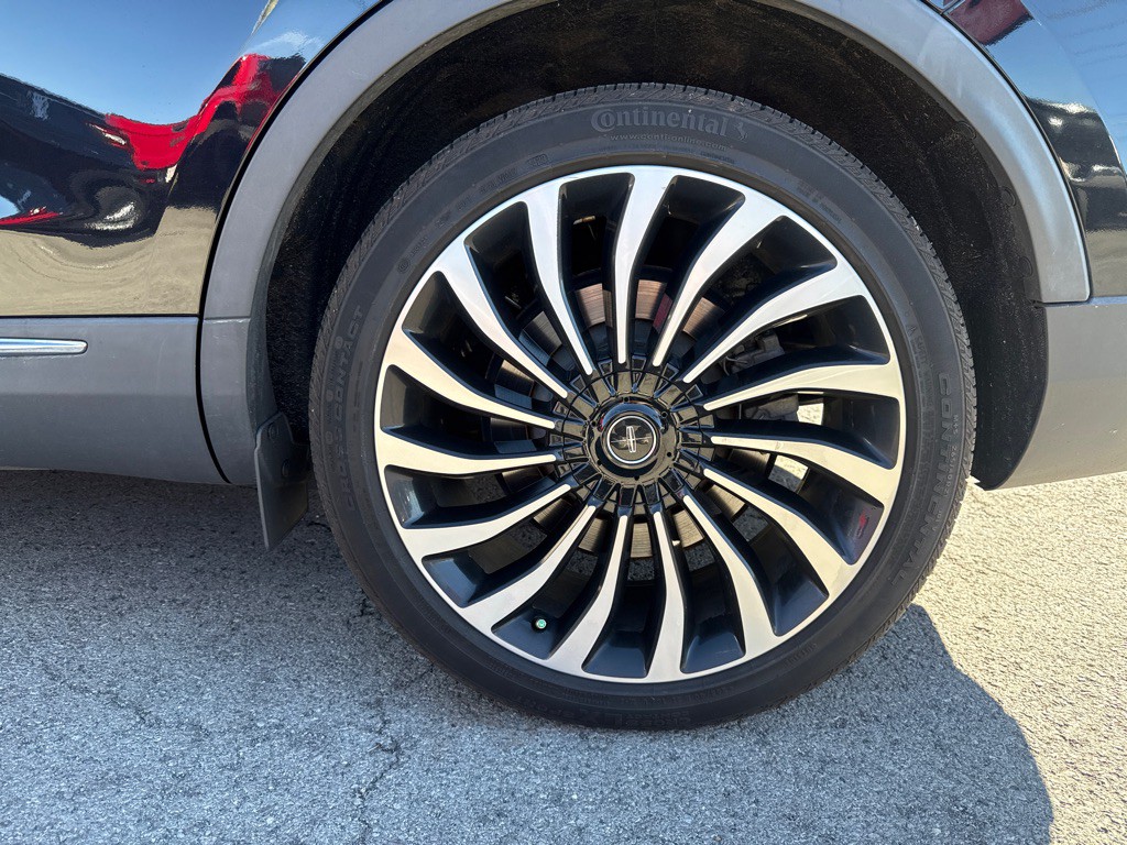 2020 Lincoln Nautilus Image 24