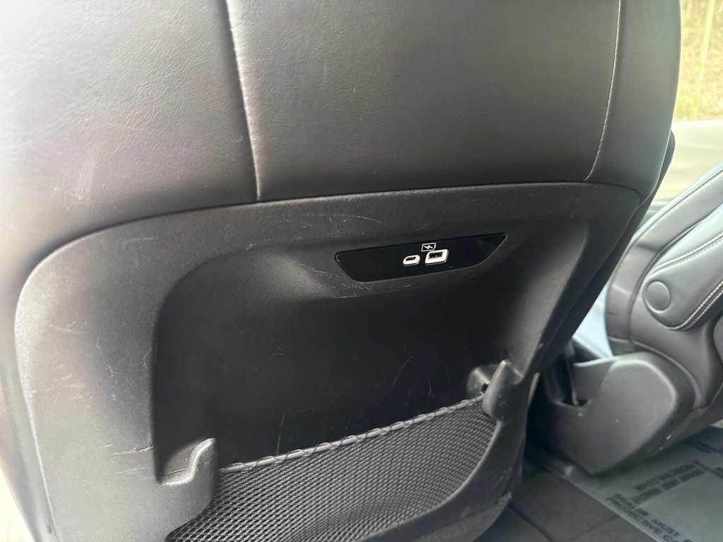 2023 Chrysler Pacifica Image 32