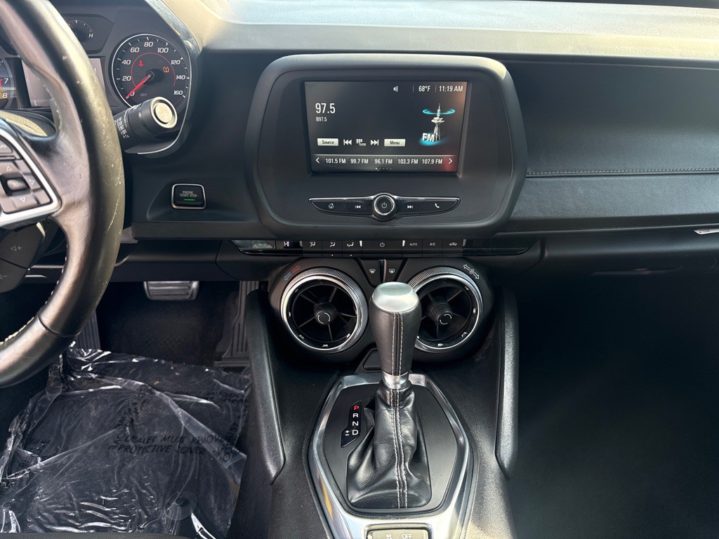 2018 Chevrolet Camaro Image 20