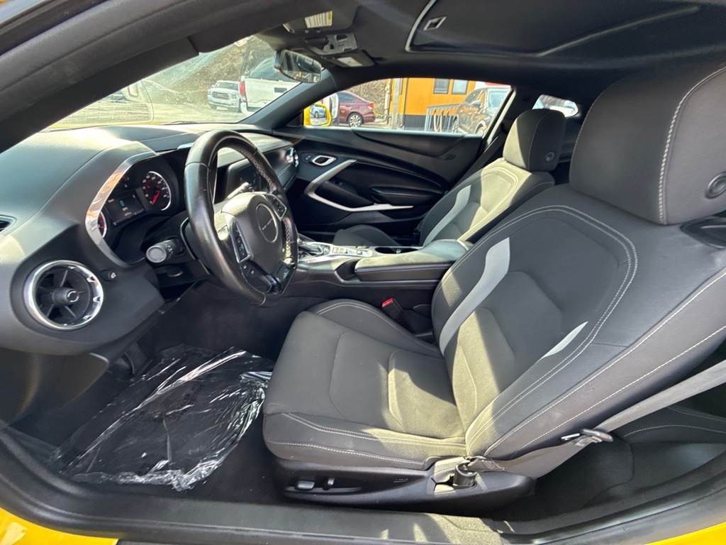 2018 Chevrolet Camaro Image 27