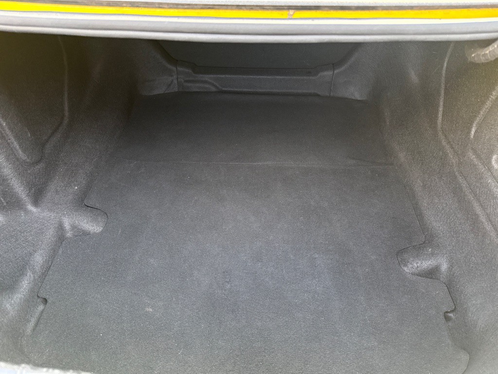 2018 Chevrolet Camaro Image 31