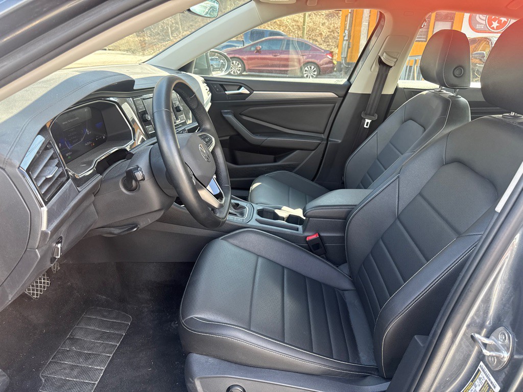 2024 Volkswagen Jetta Image 10