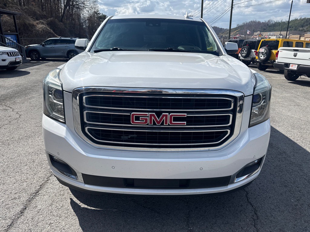 2016 GMC Yukon Image 2