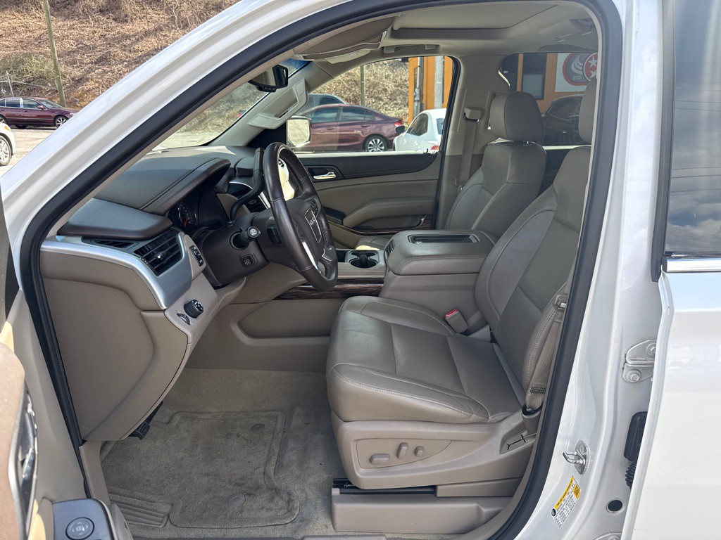 2016 GMC Yukon Image 10