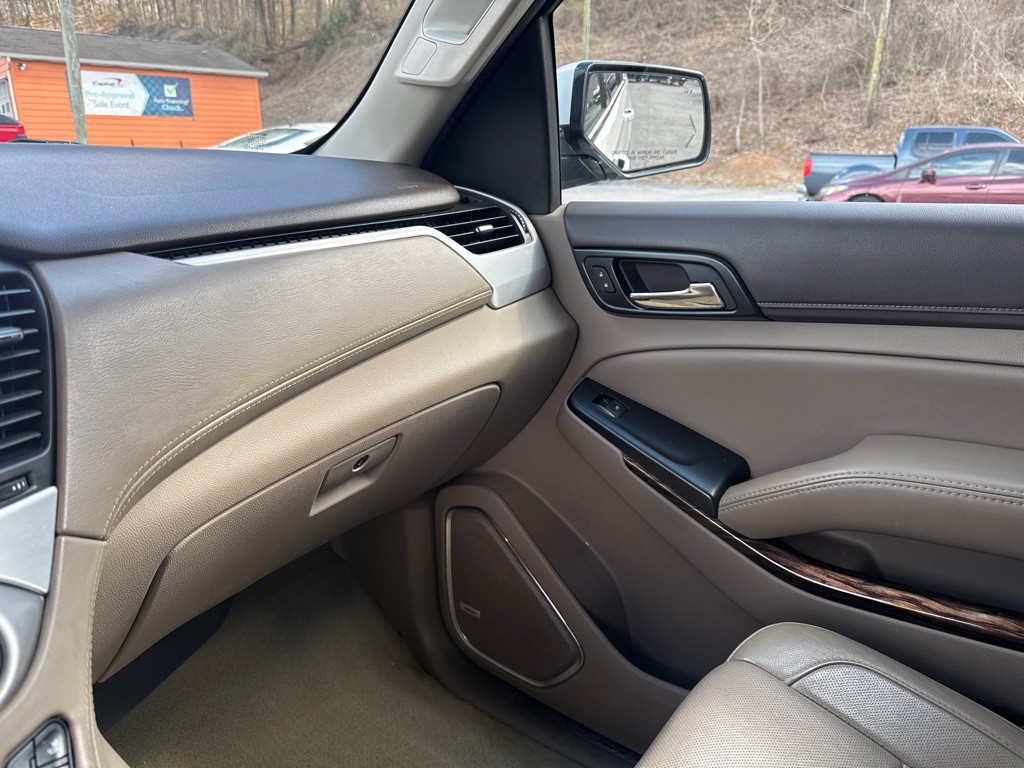 2016 GMC Yukon Image 18