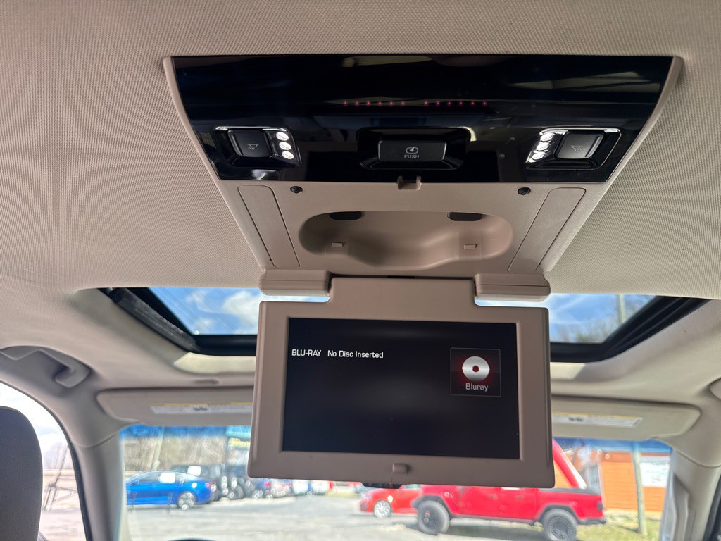 2016 GMC Yukon Image 31