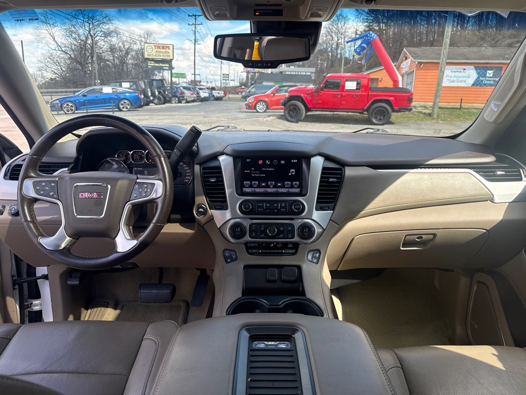 2016 GMC Yukon Image 41