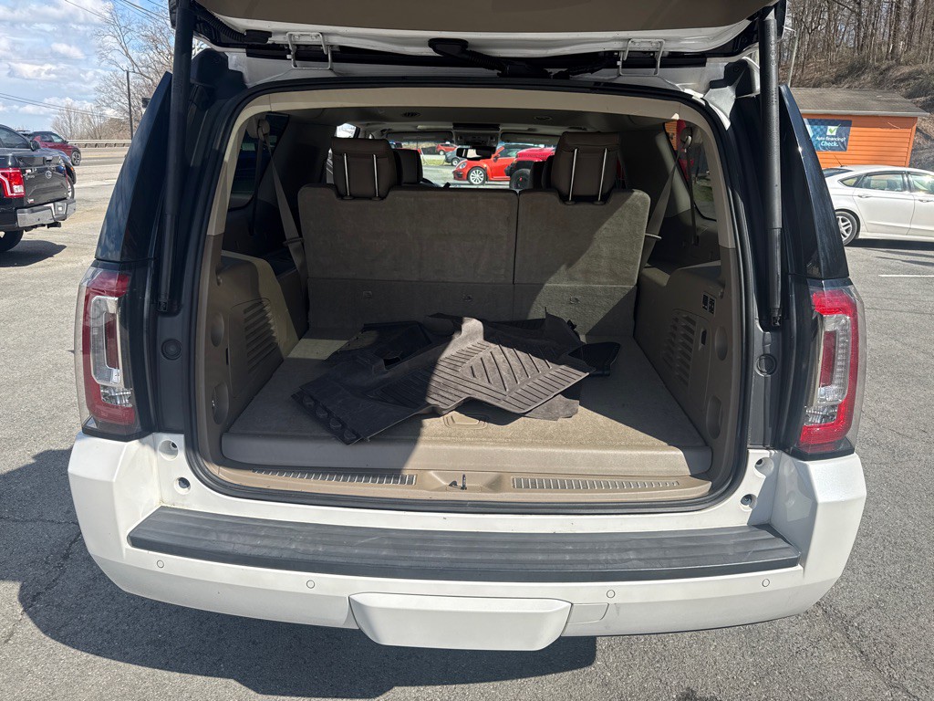 2016 GMC Yukon Image 43
