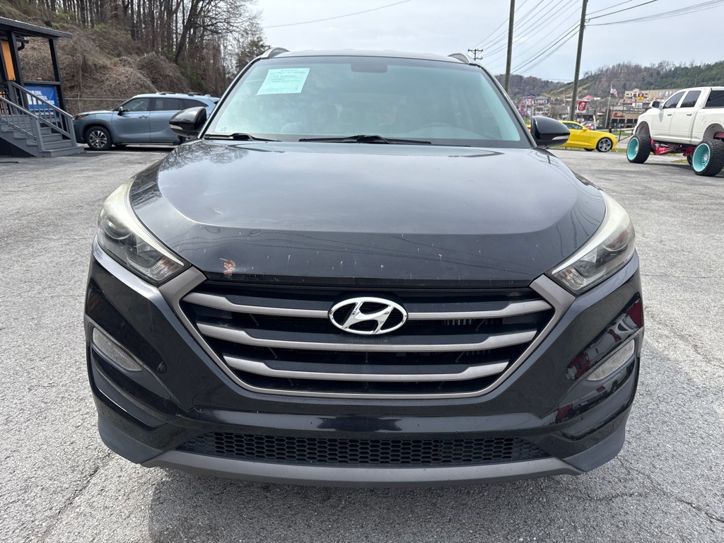 2016 Hyundai Tucson Image 2