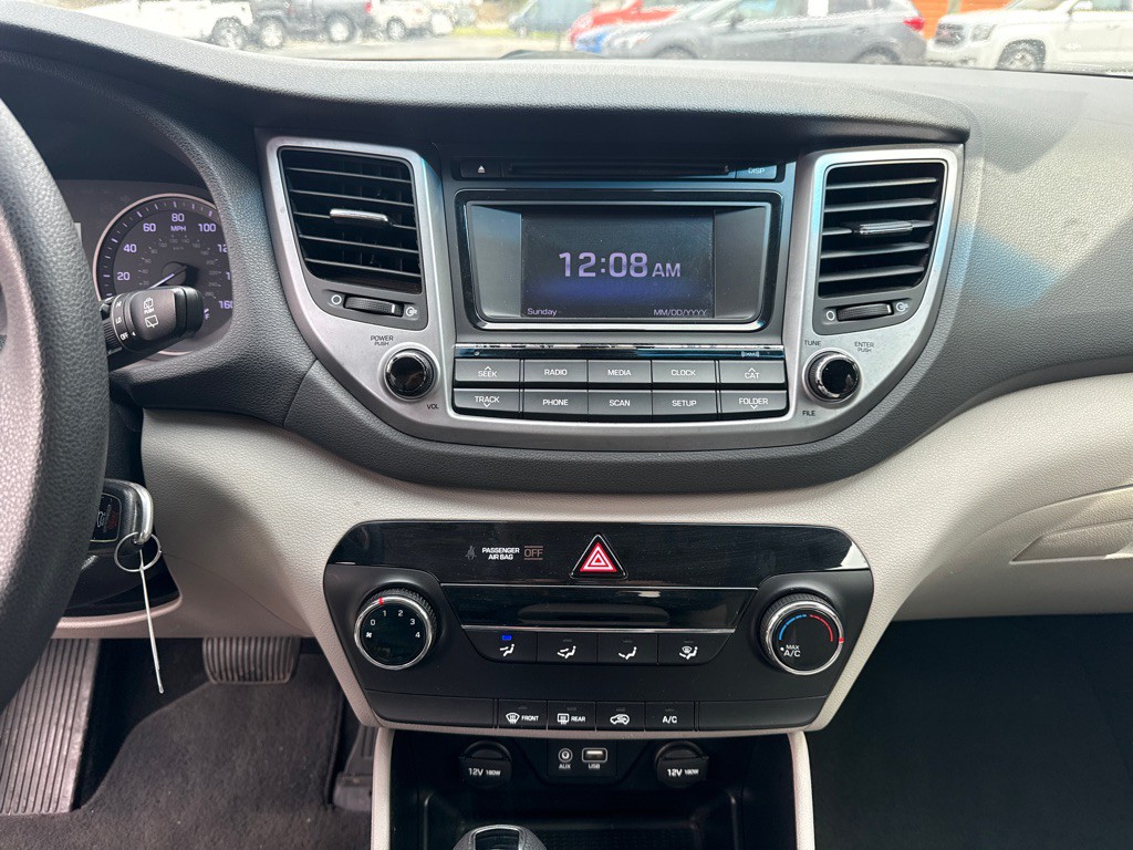 2016 Hyundai Tucson Image 15