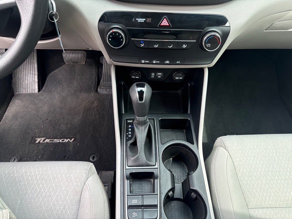 2016 Hyundai Tucson Image 17