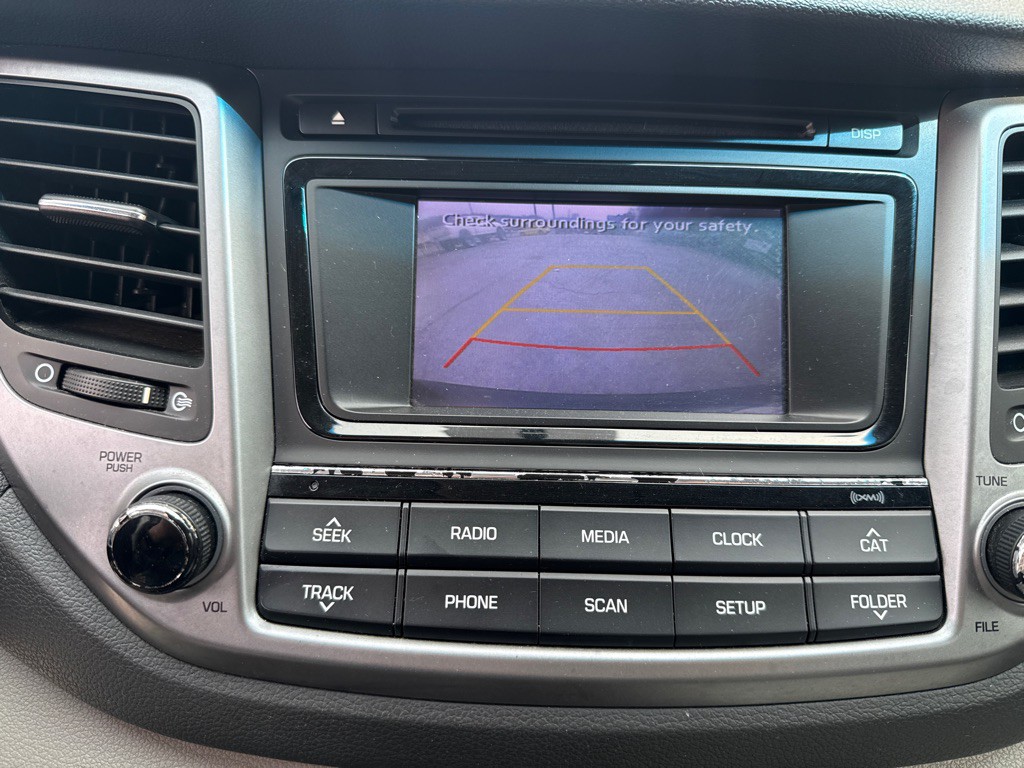 2016 Hyundai Tucson Image 18