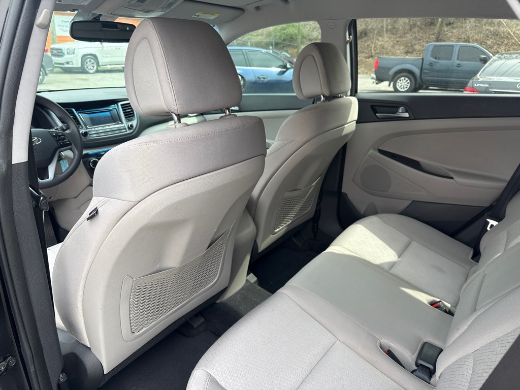 2016 Hyundai Tucson Image 22