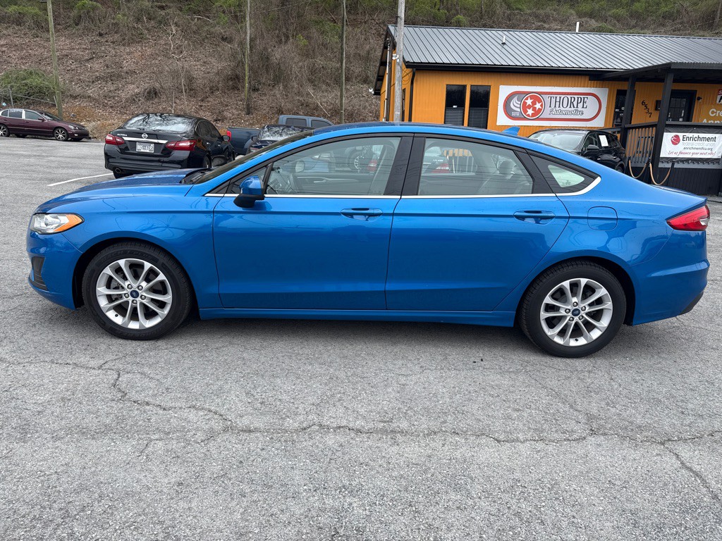 2020 Ford Fusion Image 4