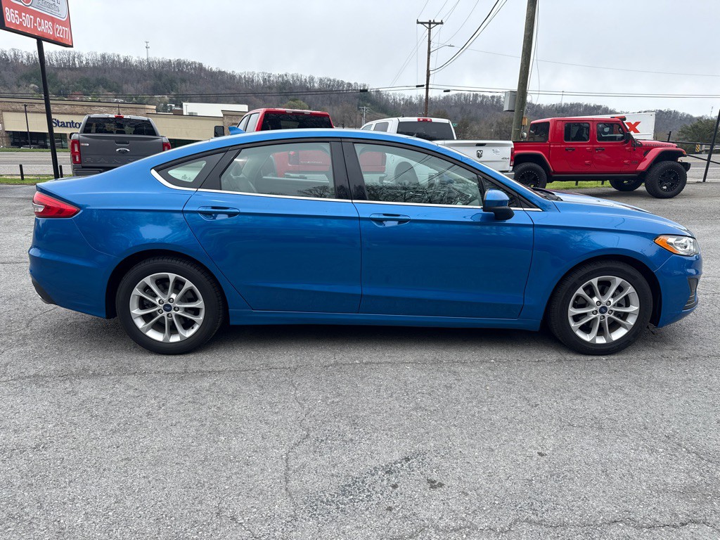 2020 Ford Fusion Image 8