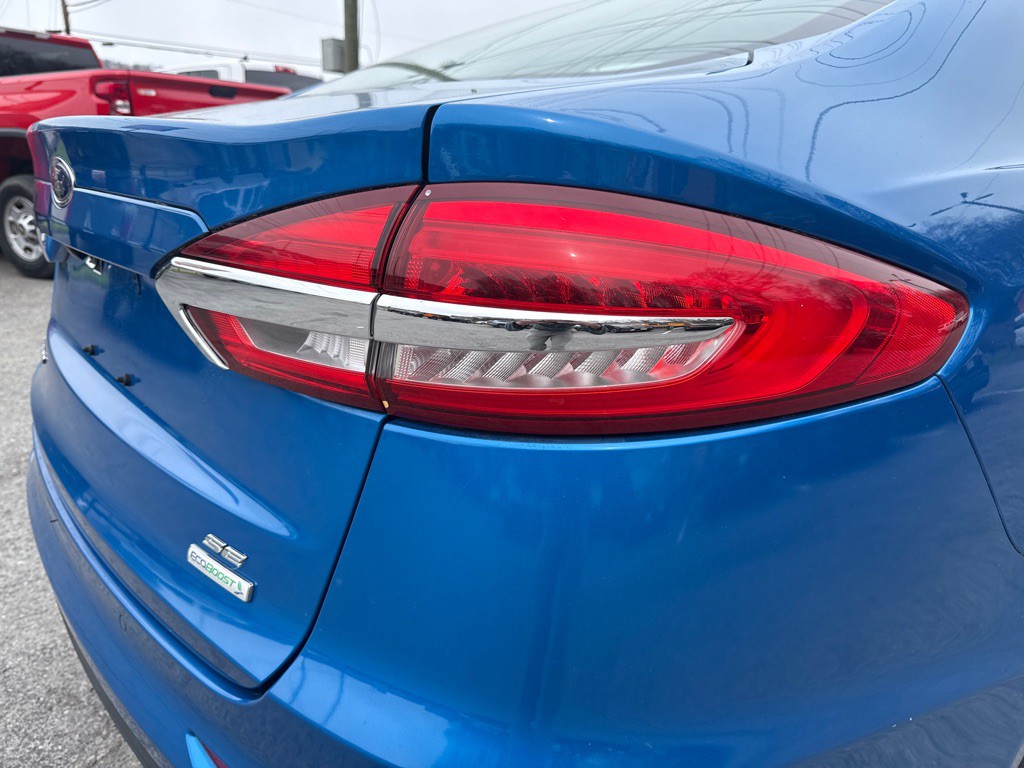 2020 Ford Fusion Image 34