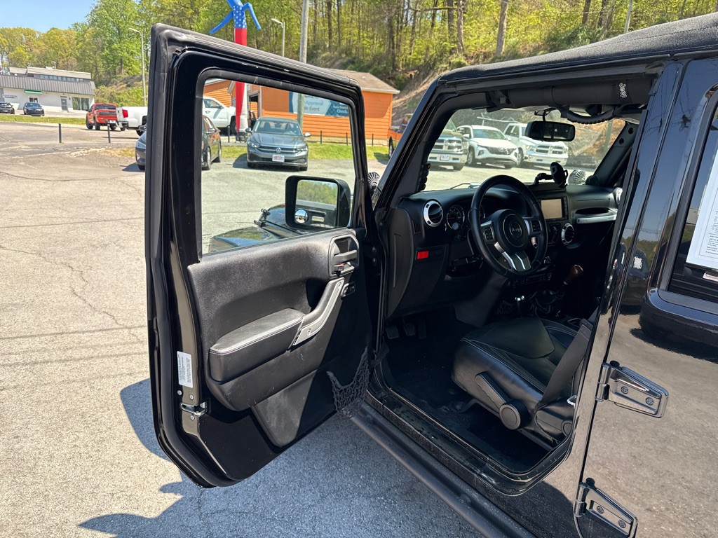 2014 Jeep Wrangler Unlimited Image 9