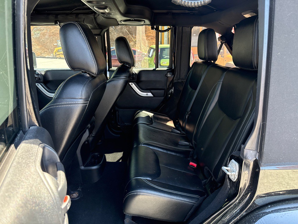 2014 Jeep Wrangler Unlimited Image 26