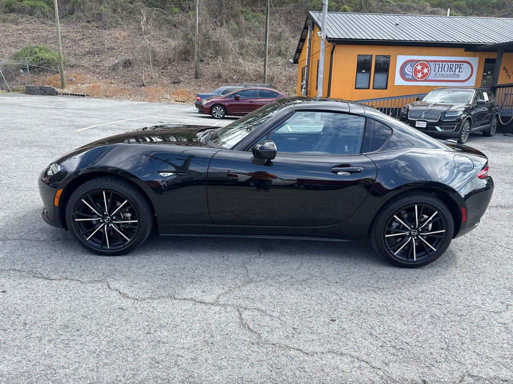 2025 Mazda MX-5 Miata Image 4