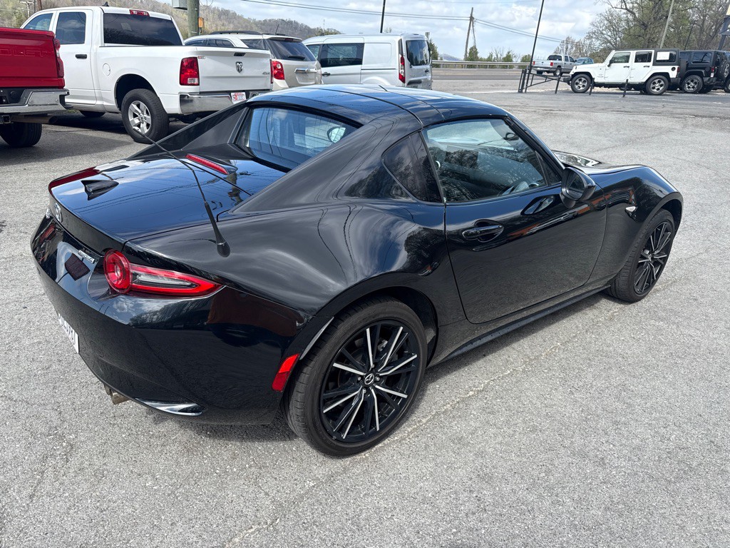 2025 Mazda MX-5 Miata Image 7