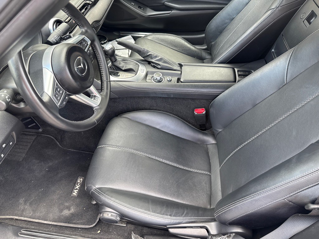 2025 Mazda MX-5 Miata Image 14