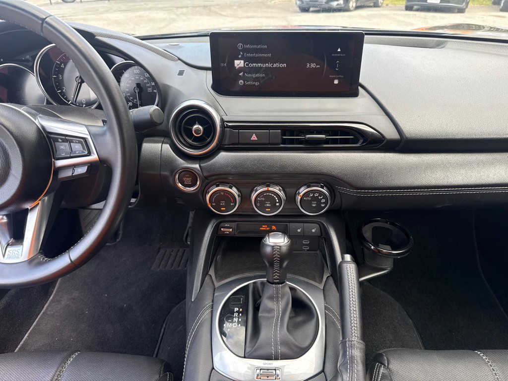 2025 Mazda MX-5 Miata Image 17