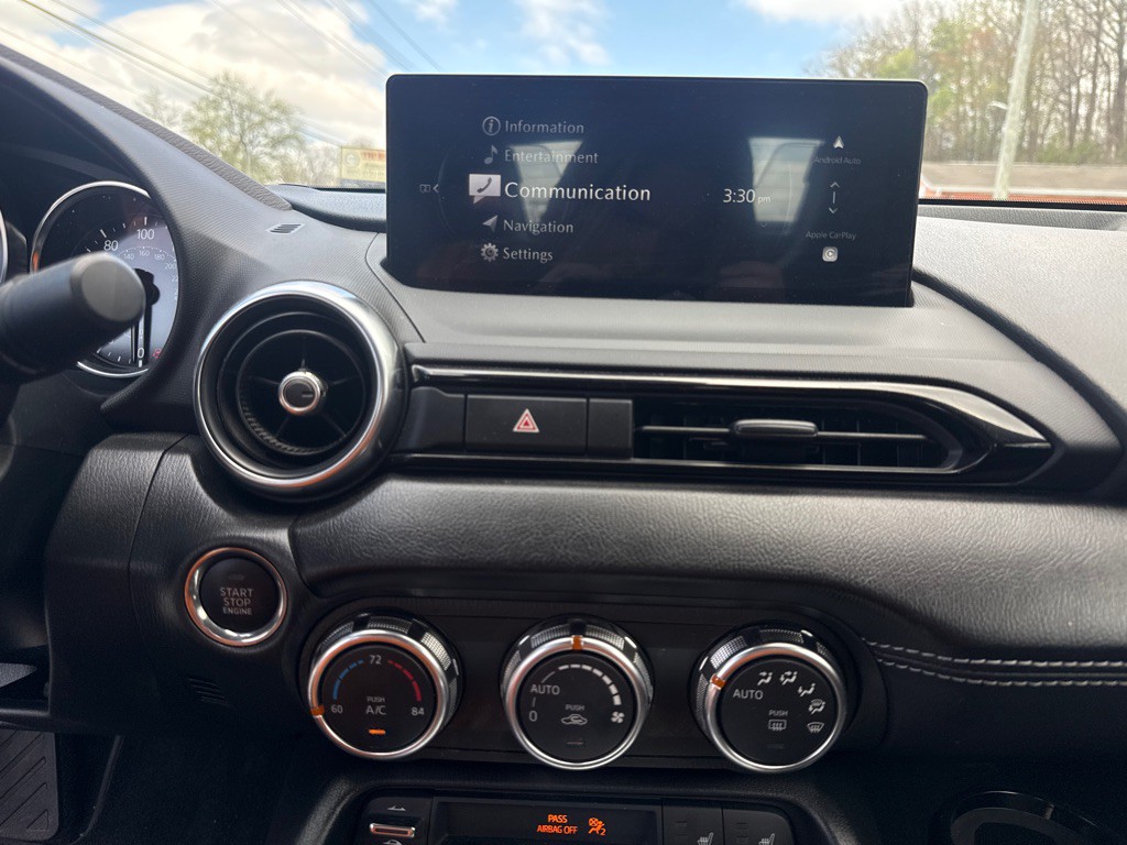 2025 Mazda MX-5 Miata Image 18