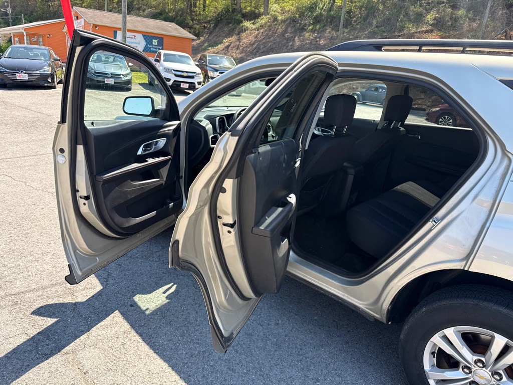 2015 Chevrolet Equinox Image 24