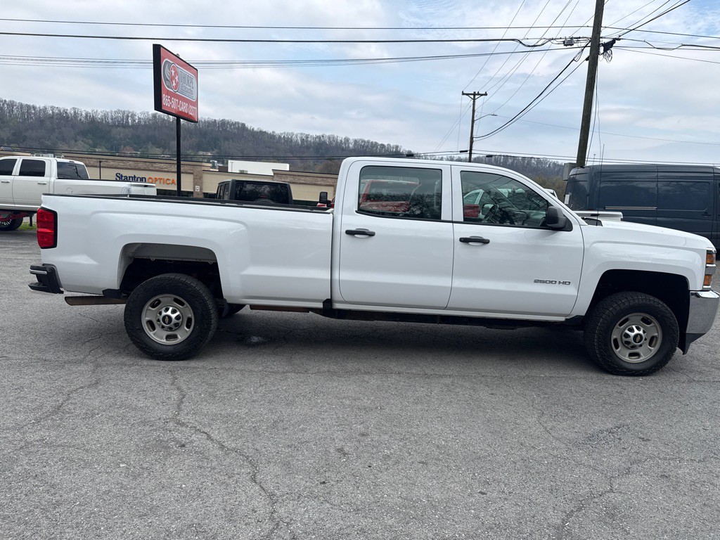 2017 Chevrolet Silverado 1500 Image 8