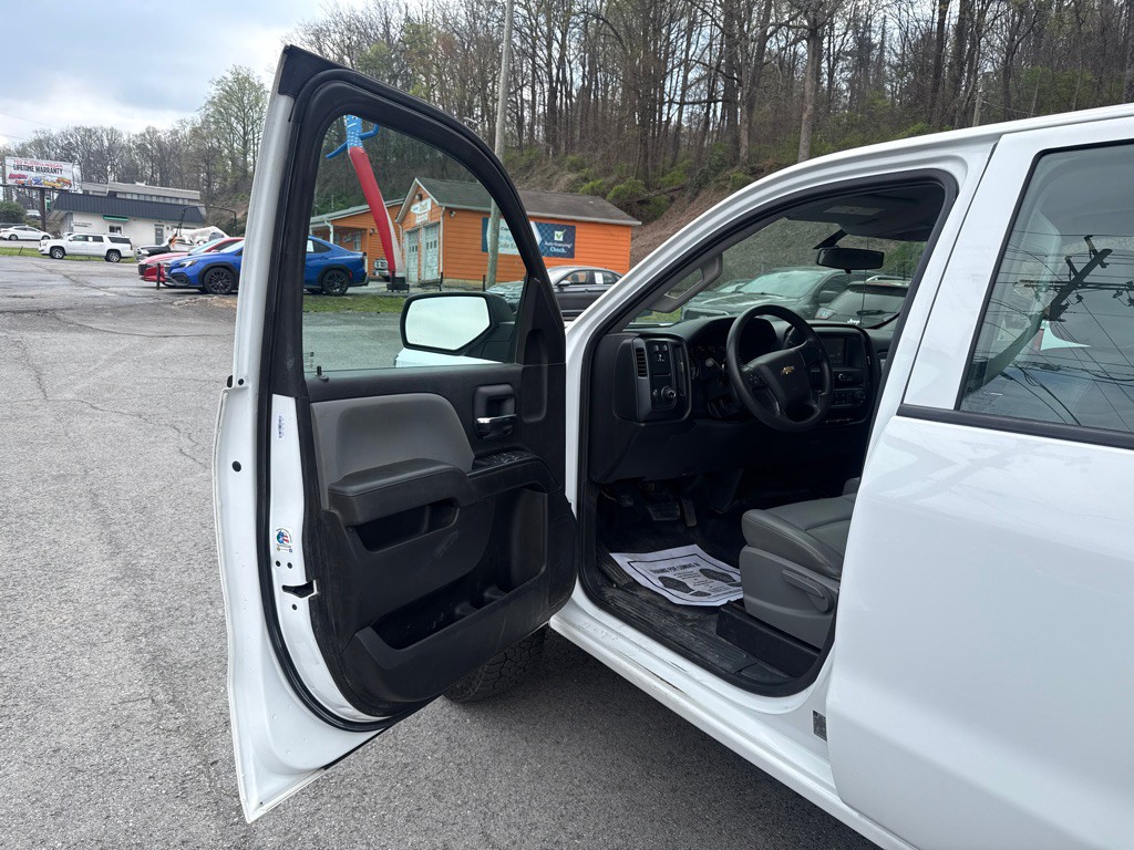 2017 Chevrolet Silverado 1500 Image 9
