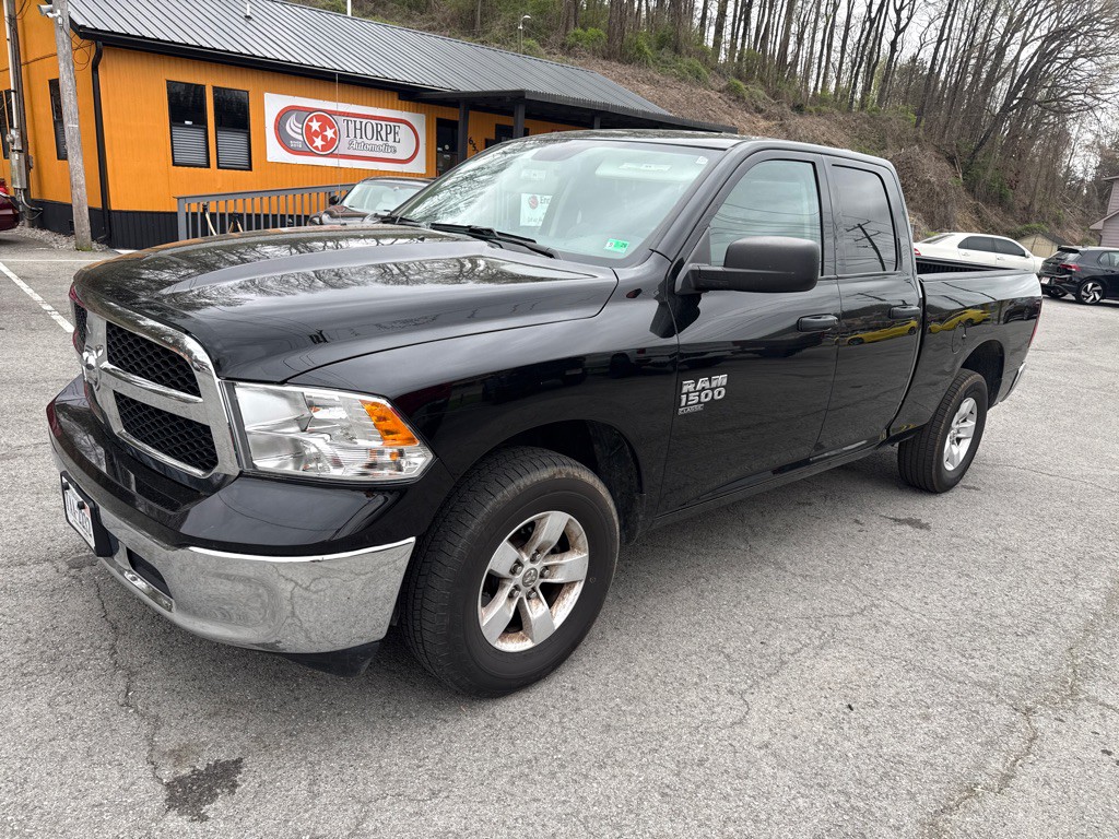 2024 RAM 1500 Image 3