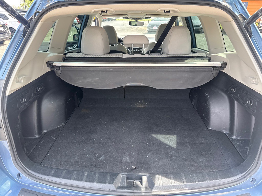 2023 Subaru Forester Image 34