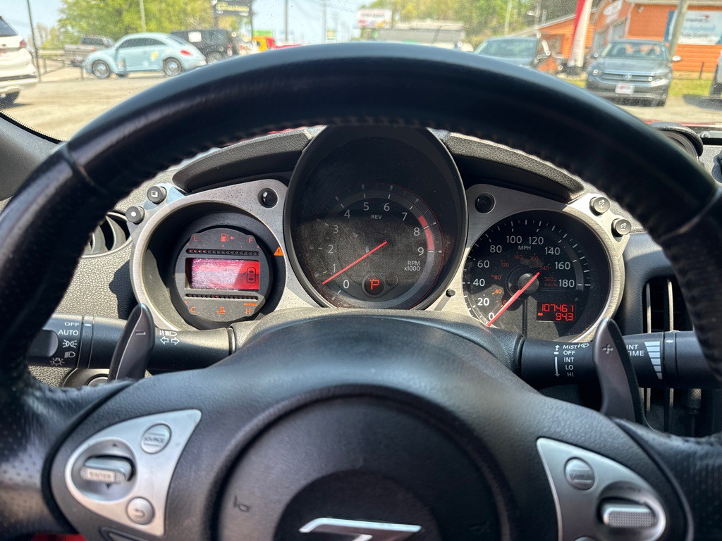 2013 Nissan 370Z Image 15