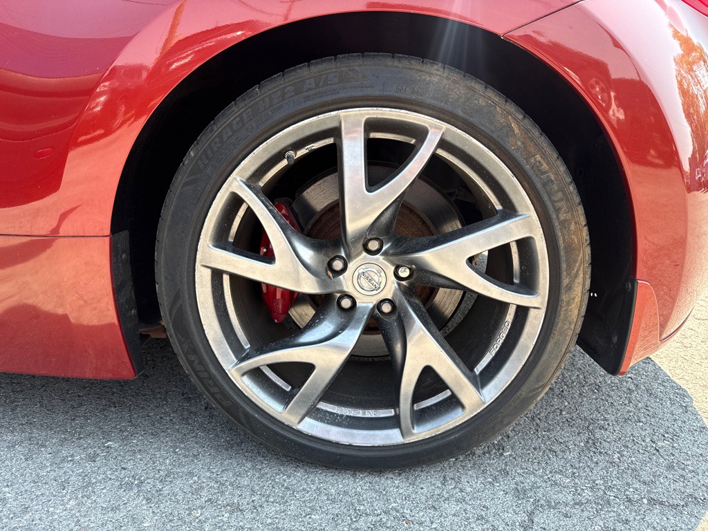 2013 Nissan 370Z Image 27