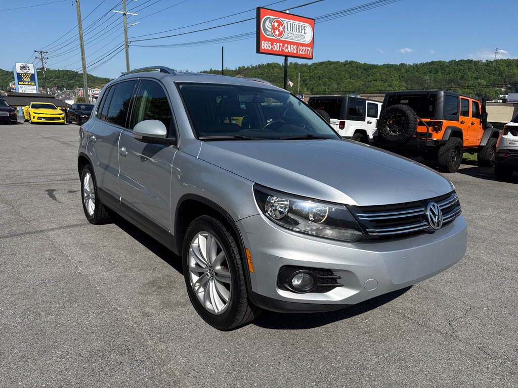 2013 Volkswagen Tiguan Image 1