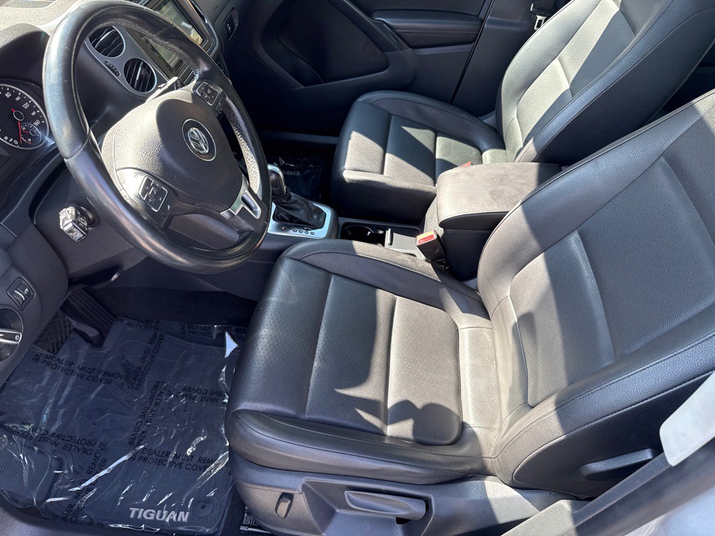 2013 Volkswagen Tiguan Image 13