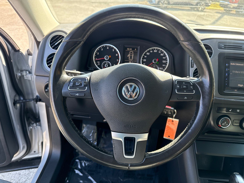 2013 Volkswagen Tiguan Image 14