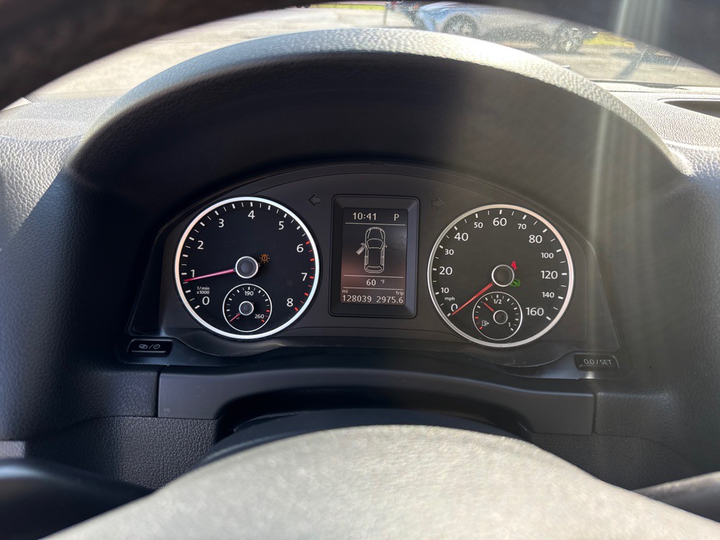 2013 Volkswagen Tiguan Image 15