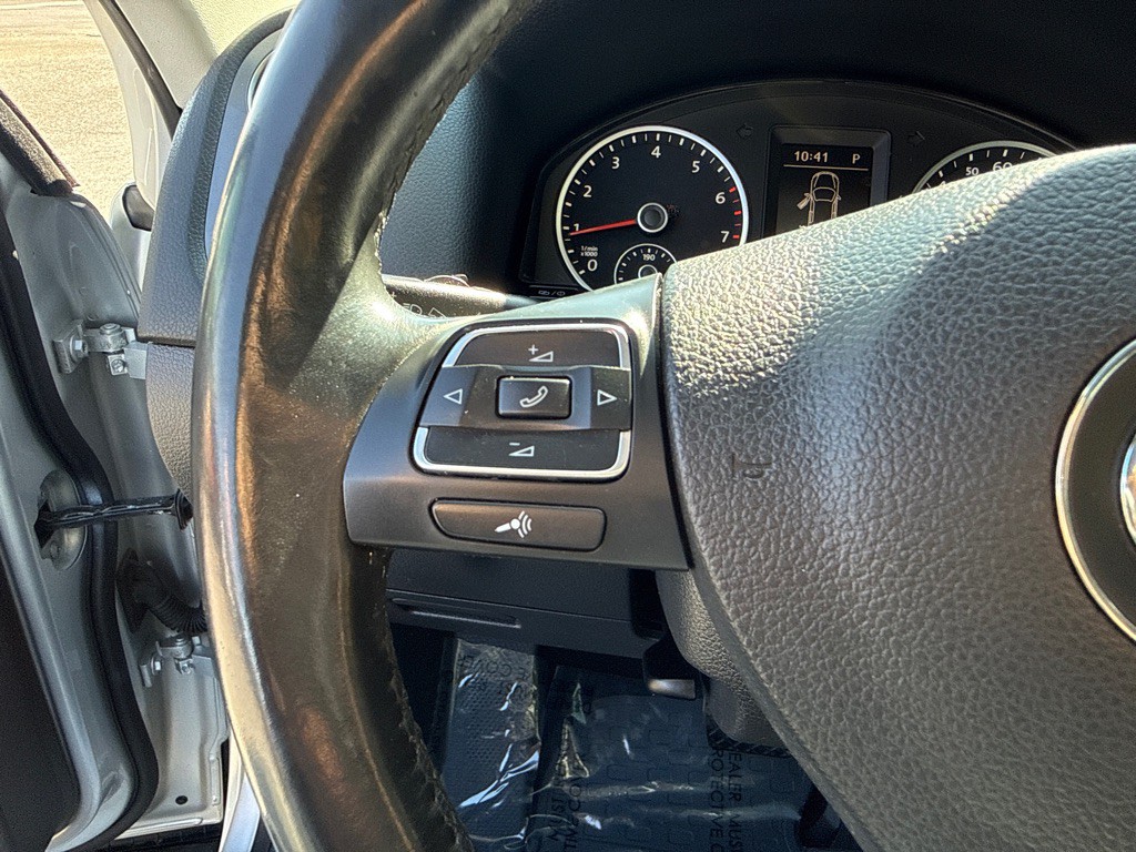 2013 Volkswagen Tiguan Image 16